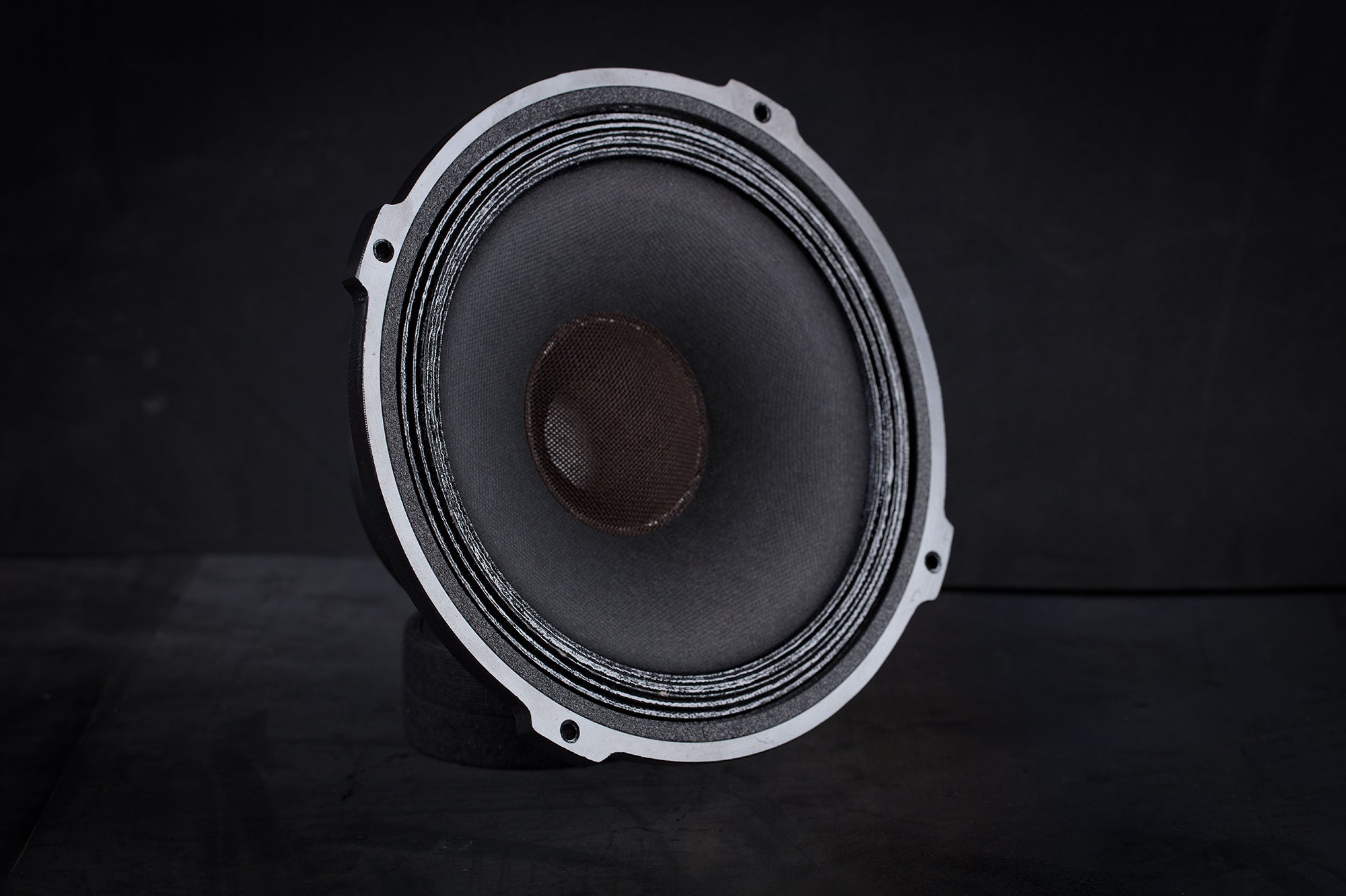 Tu/TuメロハーAOR 215 GMF Midwoofer 40W / 96dB / 8 Ohms – Supravox